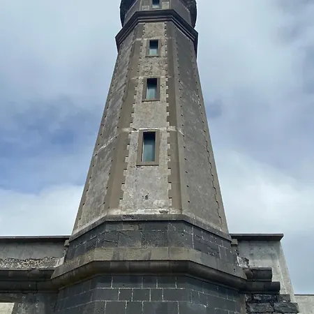 Azores, Faial , Horta, Vacation Front Home, First & Second Floor For Rent Separately 別荘 *