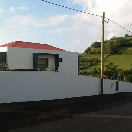 Feriehus Azores, Faial , Horta, Vacation Front Home, First & Second Floor For Rent Separately